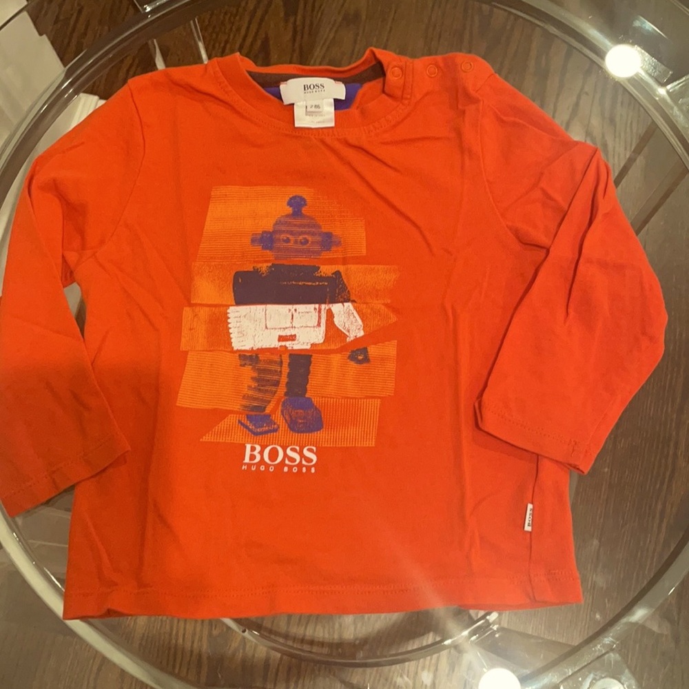 Boss long sleeve tee size 2